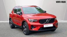 Volvo Xc40 2.0 B4P Plus Dark 5dr AWD Auto Petrol Estate